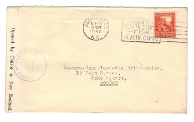 NEW ZEALAND - 1942 censor cover to UK with PASSED BY CENSOR 22 h/s in violet.