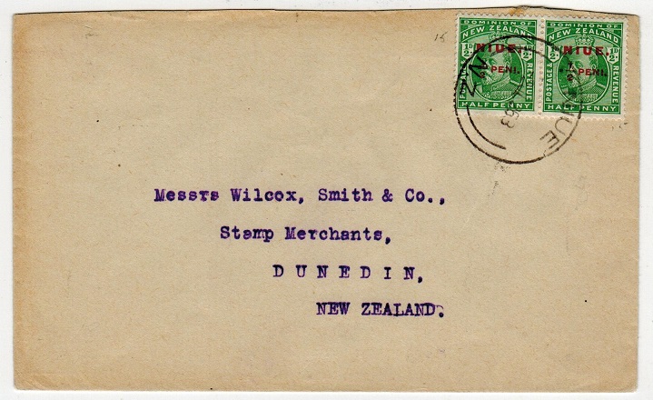 NIUE - 1926 1/2 peni overprint pair on cover to New Zealand used at NIUE.